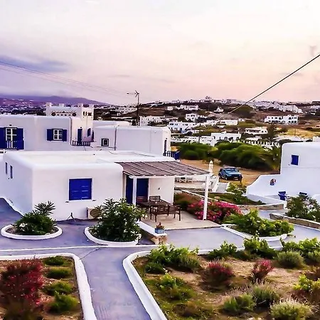 Gryparis Club Otel 4*